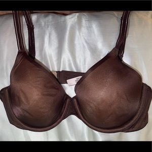 Brown VS bra